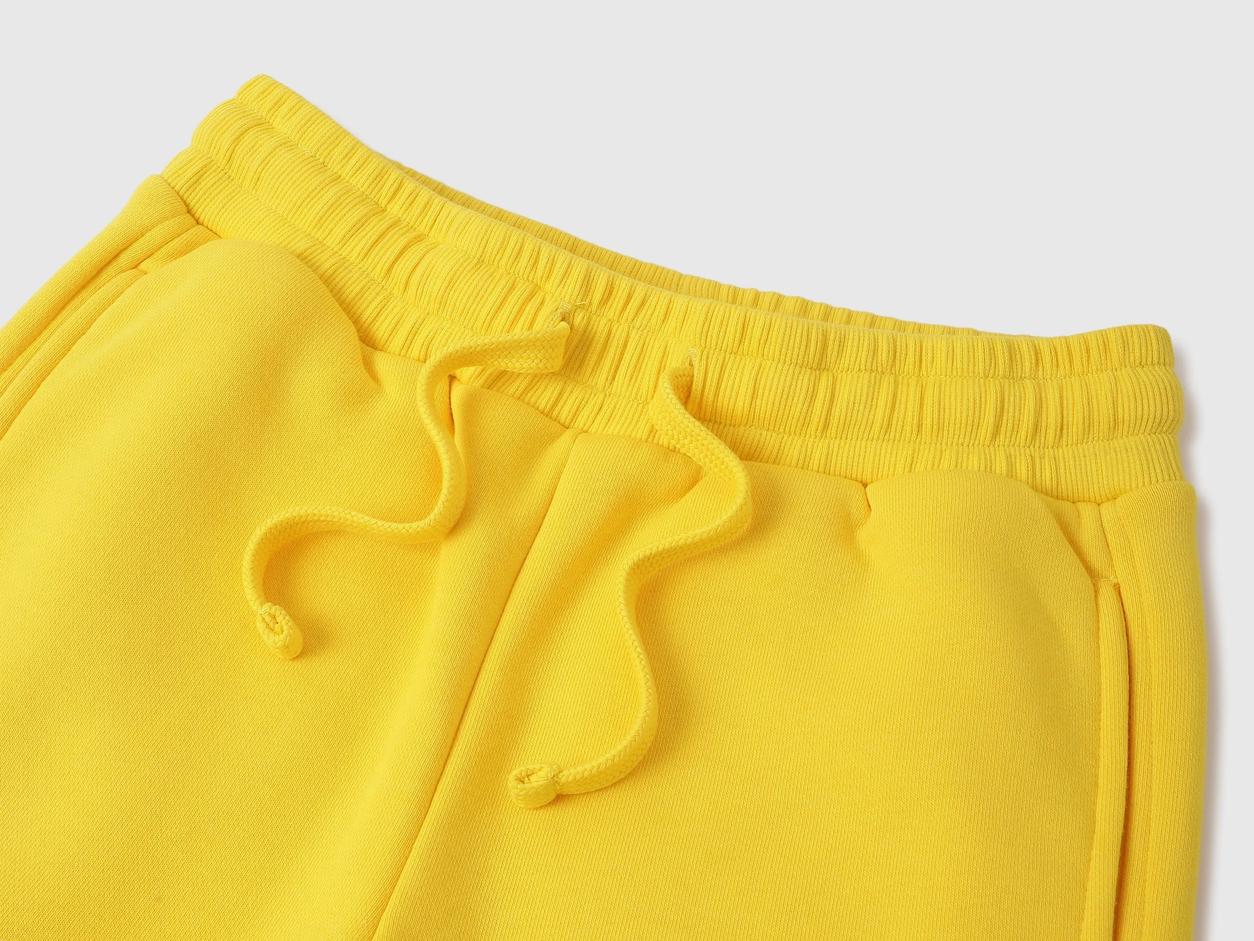 Solid Regular Fit Trackpants