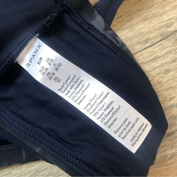 Spanx Buttery Soft Floral Sports Bra Small