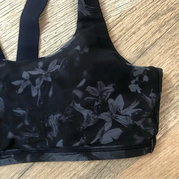 Spanx Buttery Soft Floral Sports Bra Small