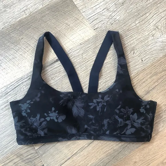 Spanx Buttery Soft Floral Sports Bra Small