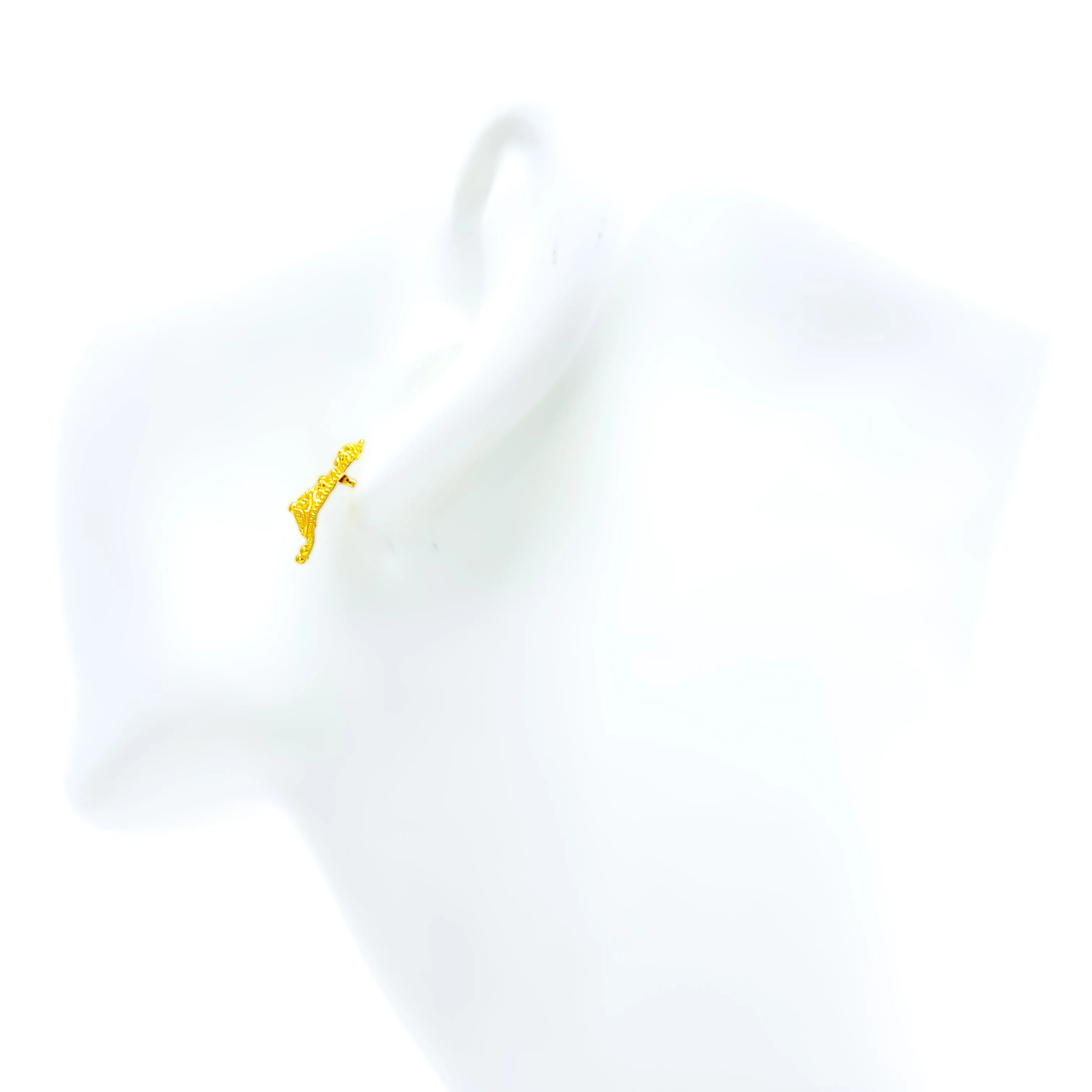 Stylish Brilliant 22k Gold Earrings