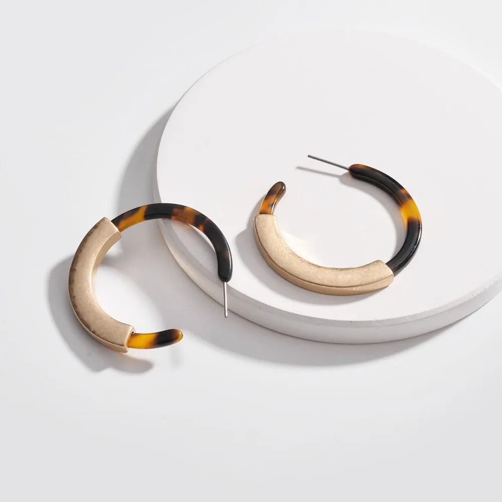 TASSIANA RESIN HOOP EARRINGS