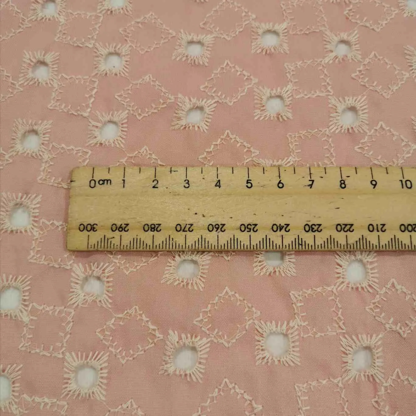 Taylor, Soft Pink