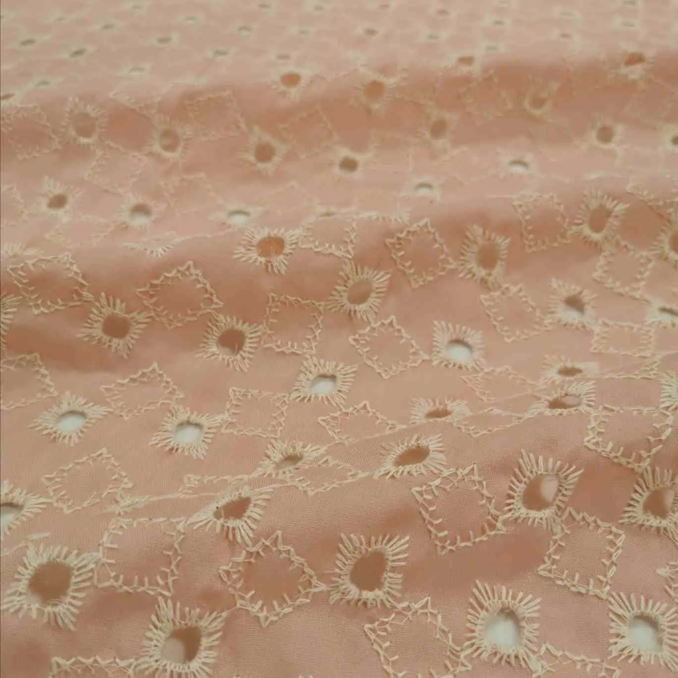 Taylor, Soft Pink