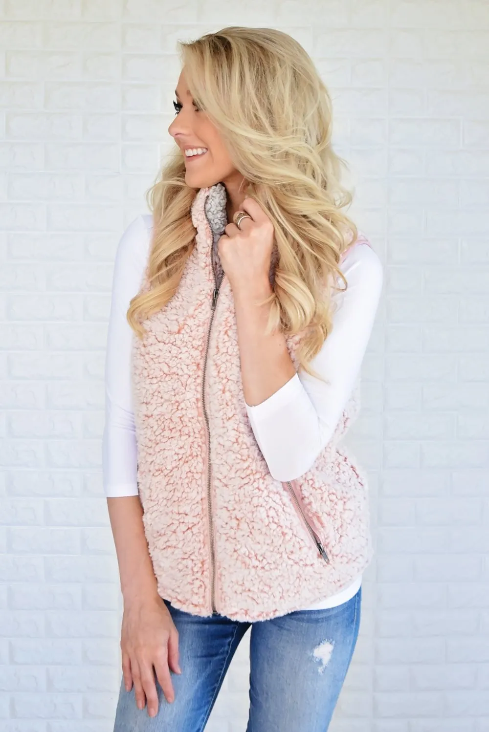 The Ultimate Sherpa Vest ~ Light Pink