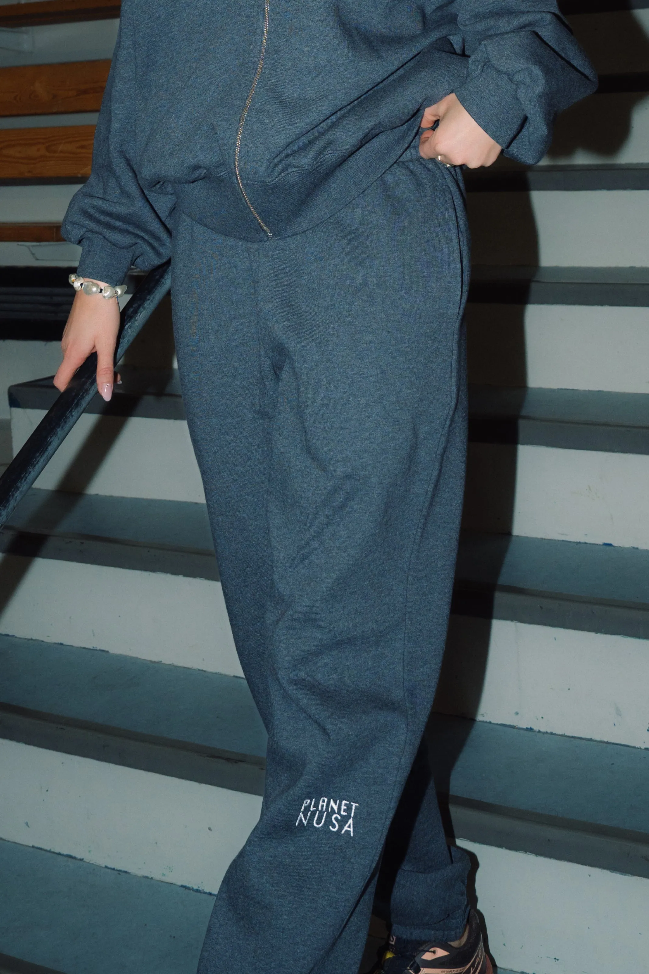 TRACK1 PANTS