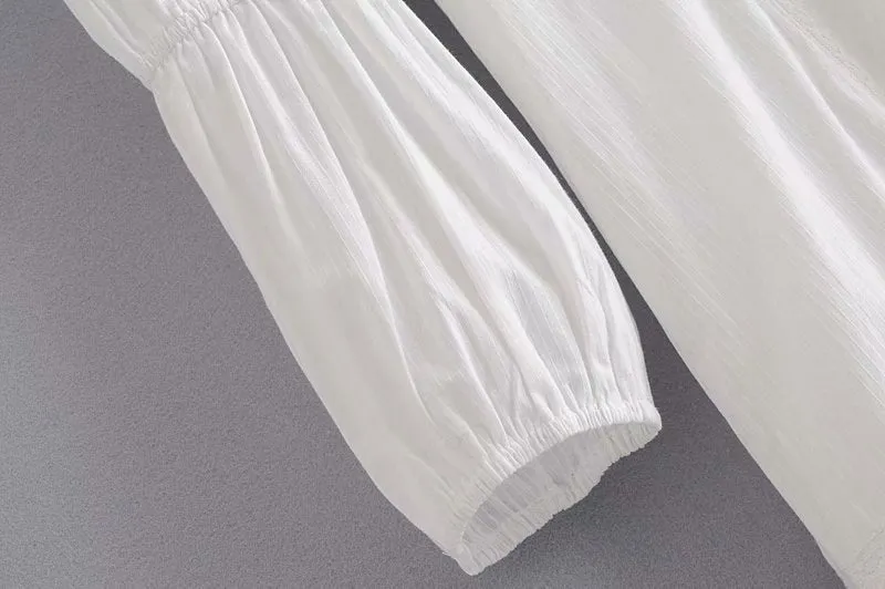 V-neck Lace Hollow-out Elastic Waist Mini Dresses