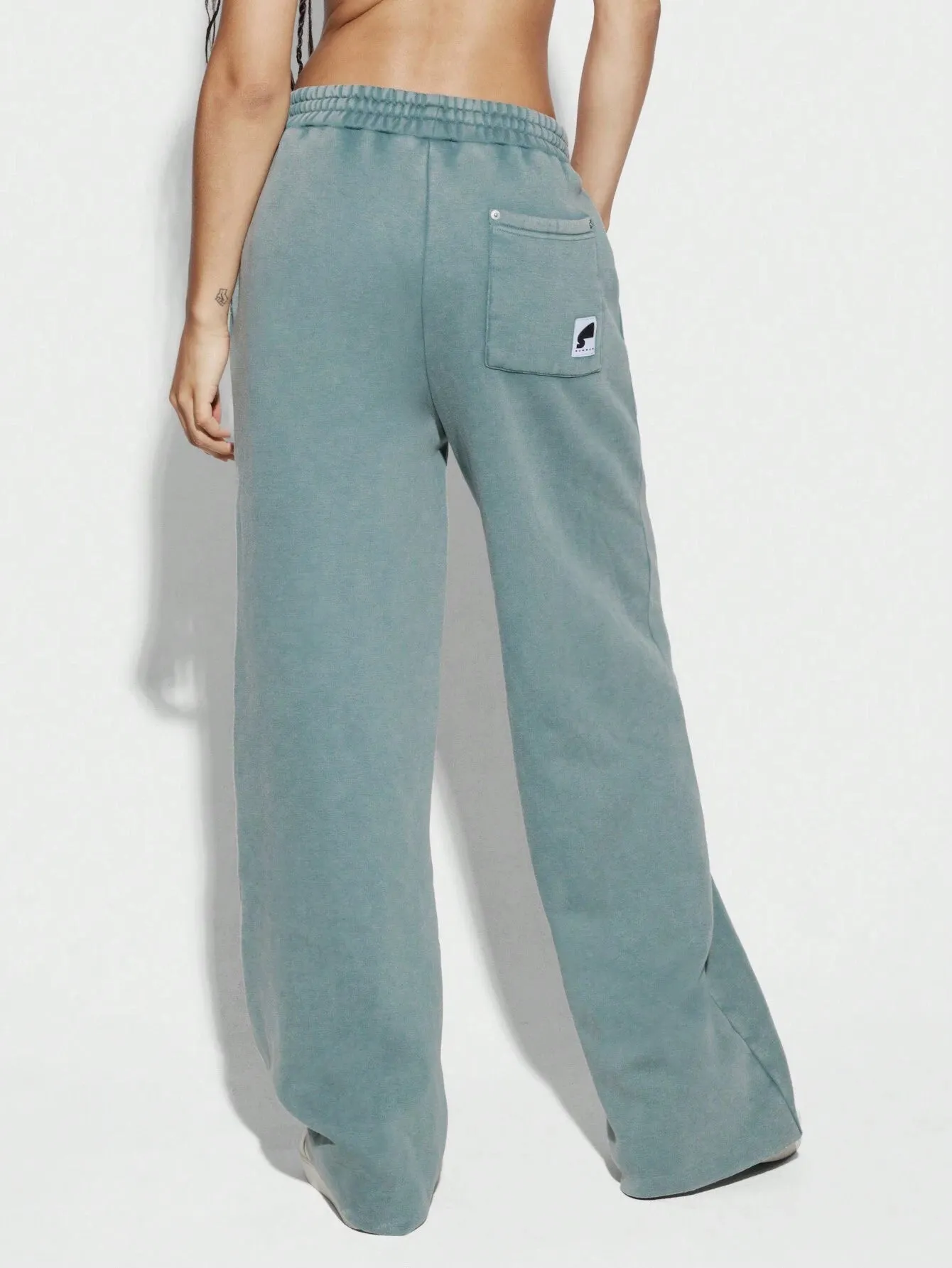 Washed Loose Fit Seamed Sweatpants - Stylish & Comfortable