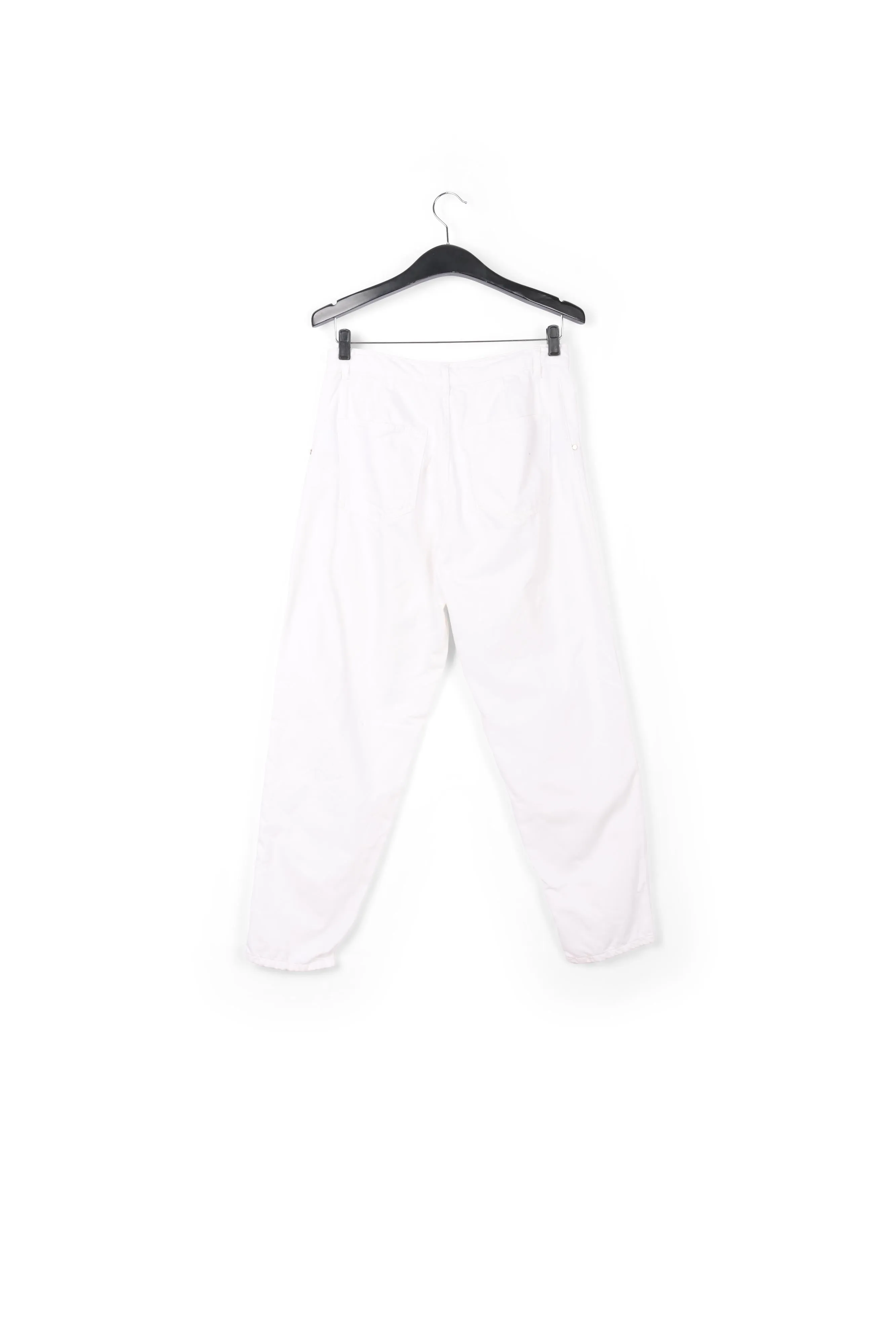 White loose-fit denim pants