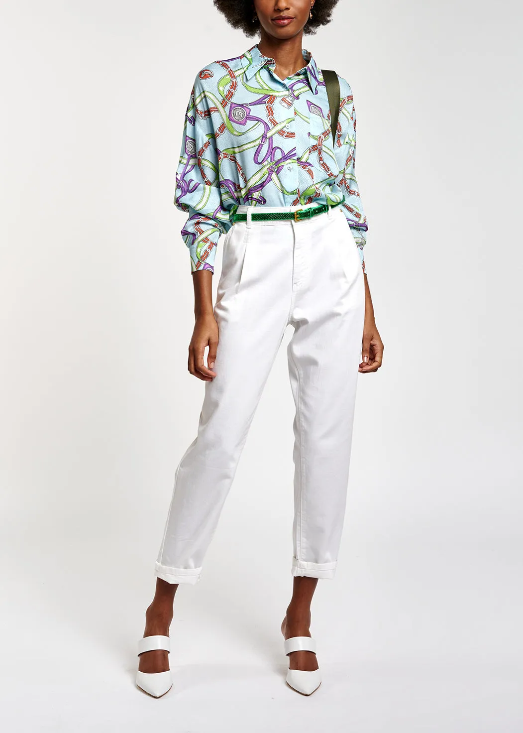 White loose-fit denim pants