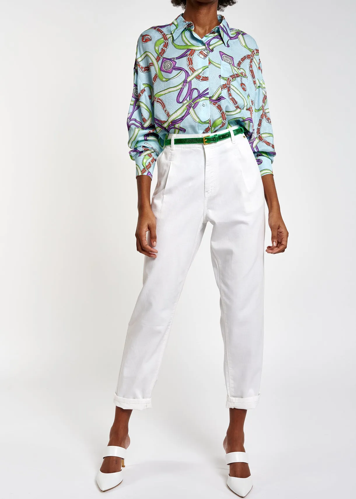 White loose-fit denim pants