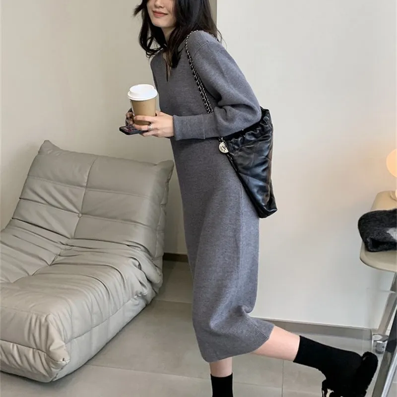 XIEYINSHE 2025popular autumn and winter new  temperament long dress V-neck knitted dress women's clothing loose and thin bottoming sweater skirt