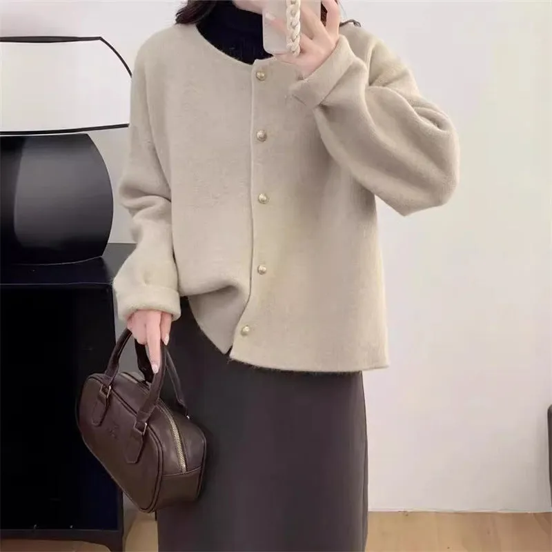 XIEYINSHE Autumn and winter new knitted cardigan sweater women's coat temperament small fragrant style small loose and thin round neck long sleeves